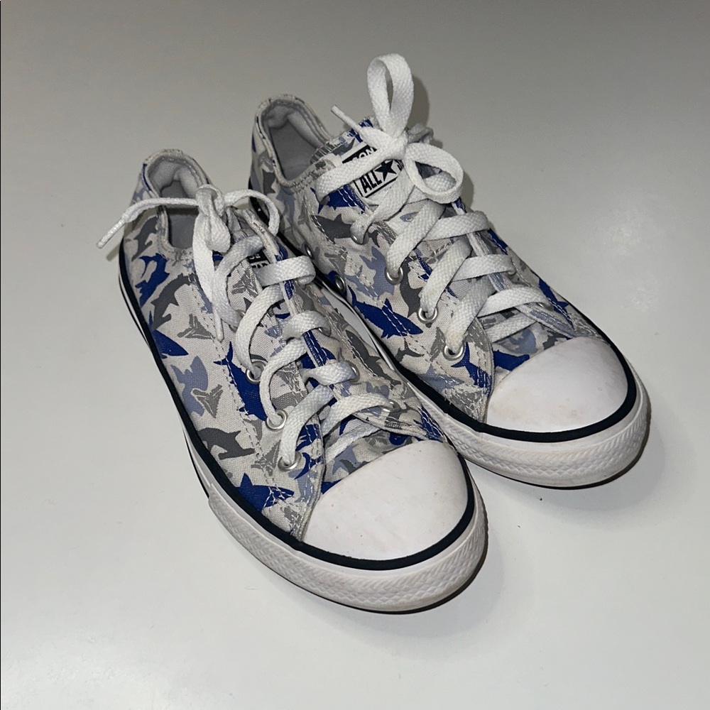 Converse All Star boys shark sneakers size 3